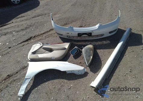 2002 Lexus Es 300 Base (A4) z USA, uszkodzony, nr VIN JTHBF30G220061440